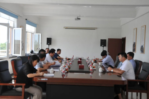 農業部及び省?市の各級指導者が当社に調査研究に来た